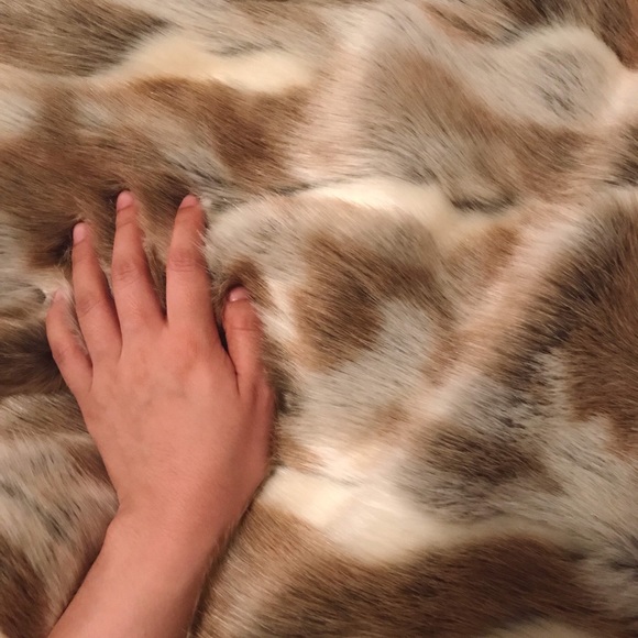 Faux fur jacket coat - Picture 3 of 5